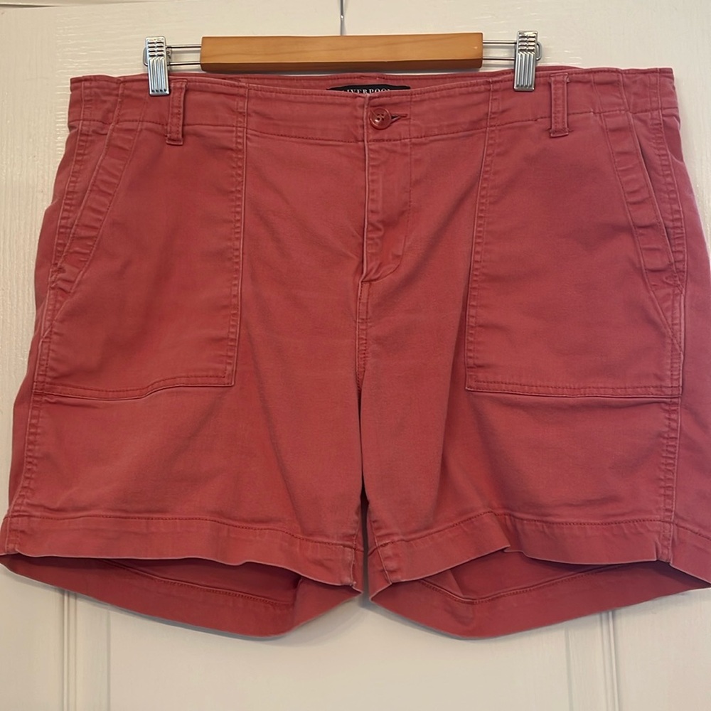 Liverpool Utility Shorts with Flap Pockets